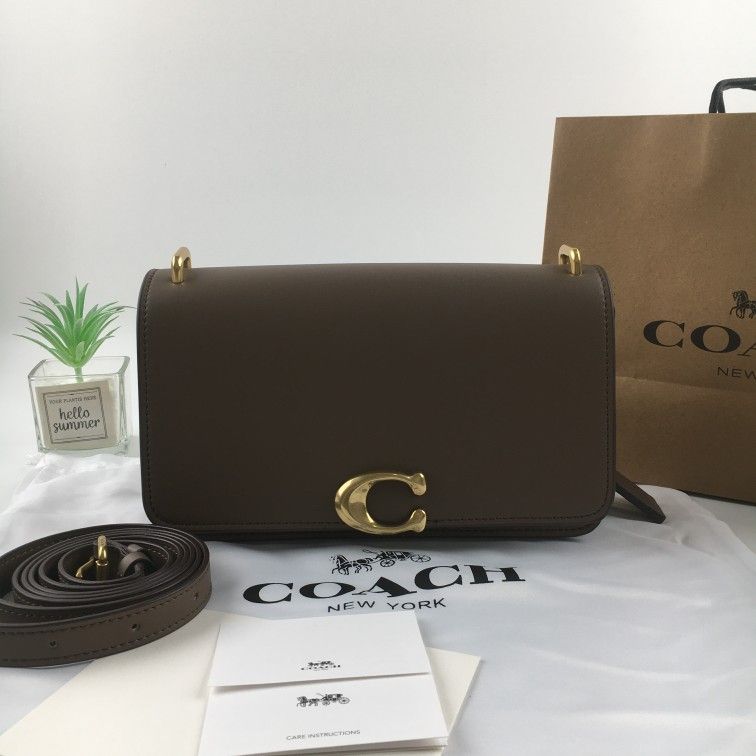COACH Classic C-shaped lock brown CC416
