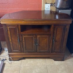 TV Stand- Great Quality 
