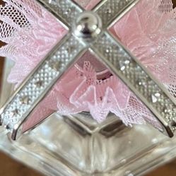 It’s Very Good Perfume For Women’s Called Our Moment Made By One Direction