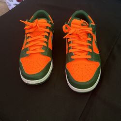 Dunk Low Miami Hurricane