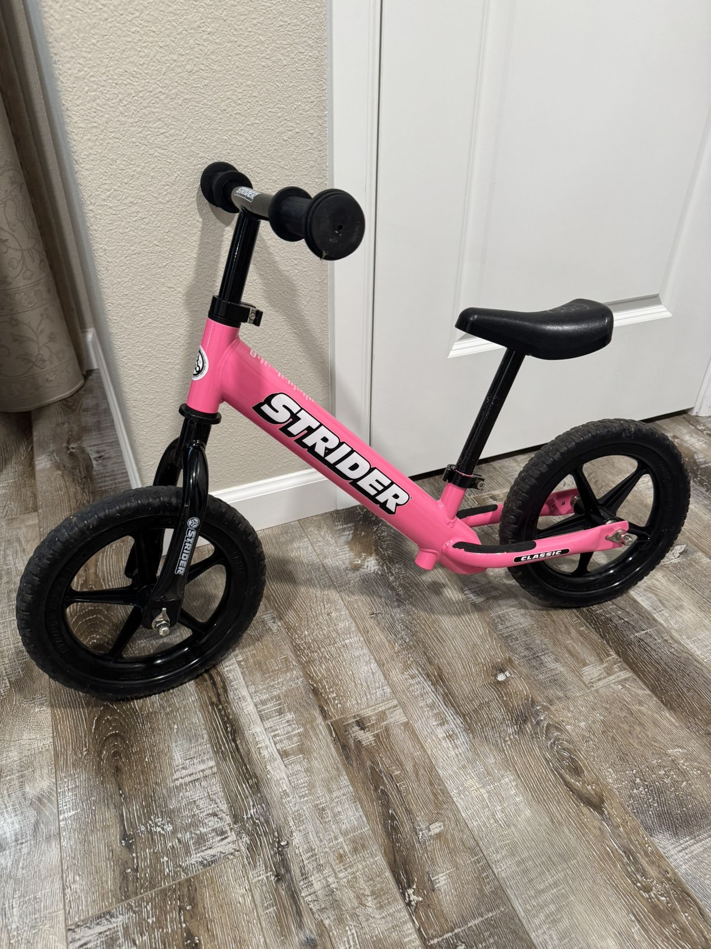 Pink Strider bike