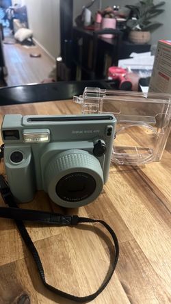 Fuji Film instax wide 400