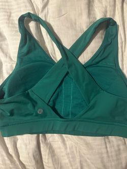 Lululemon size 6 ( excellent condition )