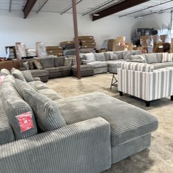 LIVING ROOM AND DINING ROOM CLOSEOUTS! 