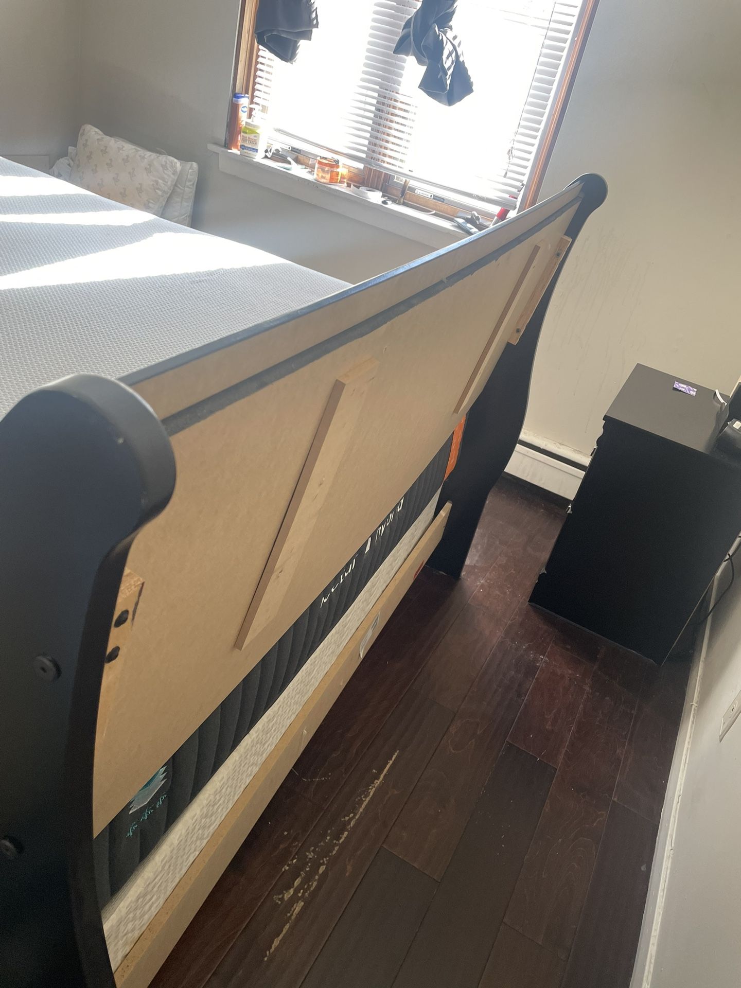 ashely 3 piece bedroom set