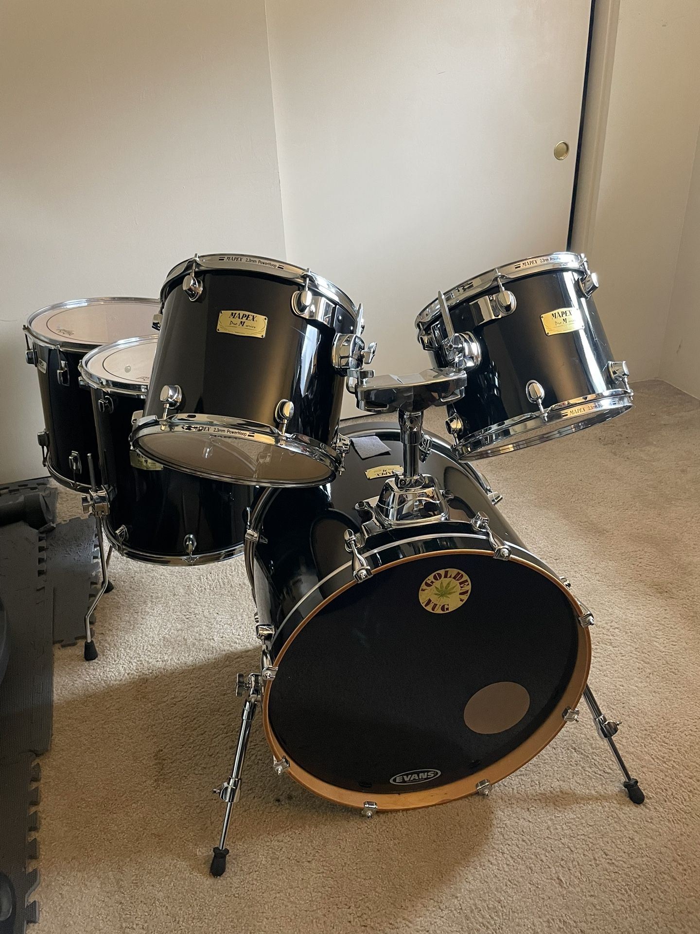 Mapex Pro M Series Drum Set With Ludwig 2 12,13,16,22 And 18 Shell Pack New Heads $400