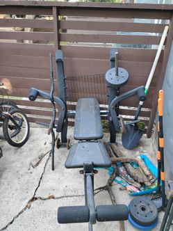 Weight bench two bars and weights