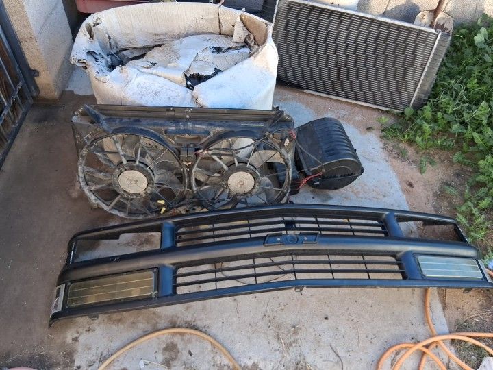 Radiator Fans Assembly Electric Silverado GMC OBS