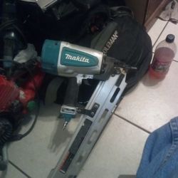 Makita Nail Gun