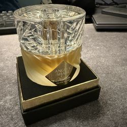 Kilian Angels Share On The Rocks