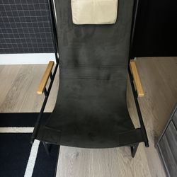 Contemporary Design Leather/Metal designer Arm chair