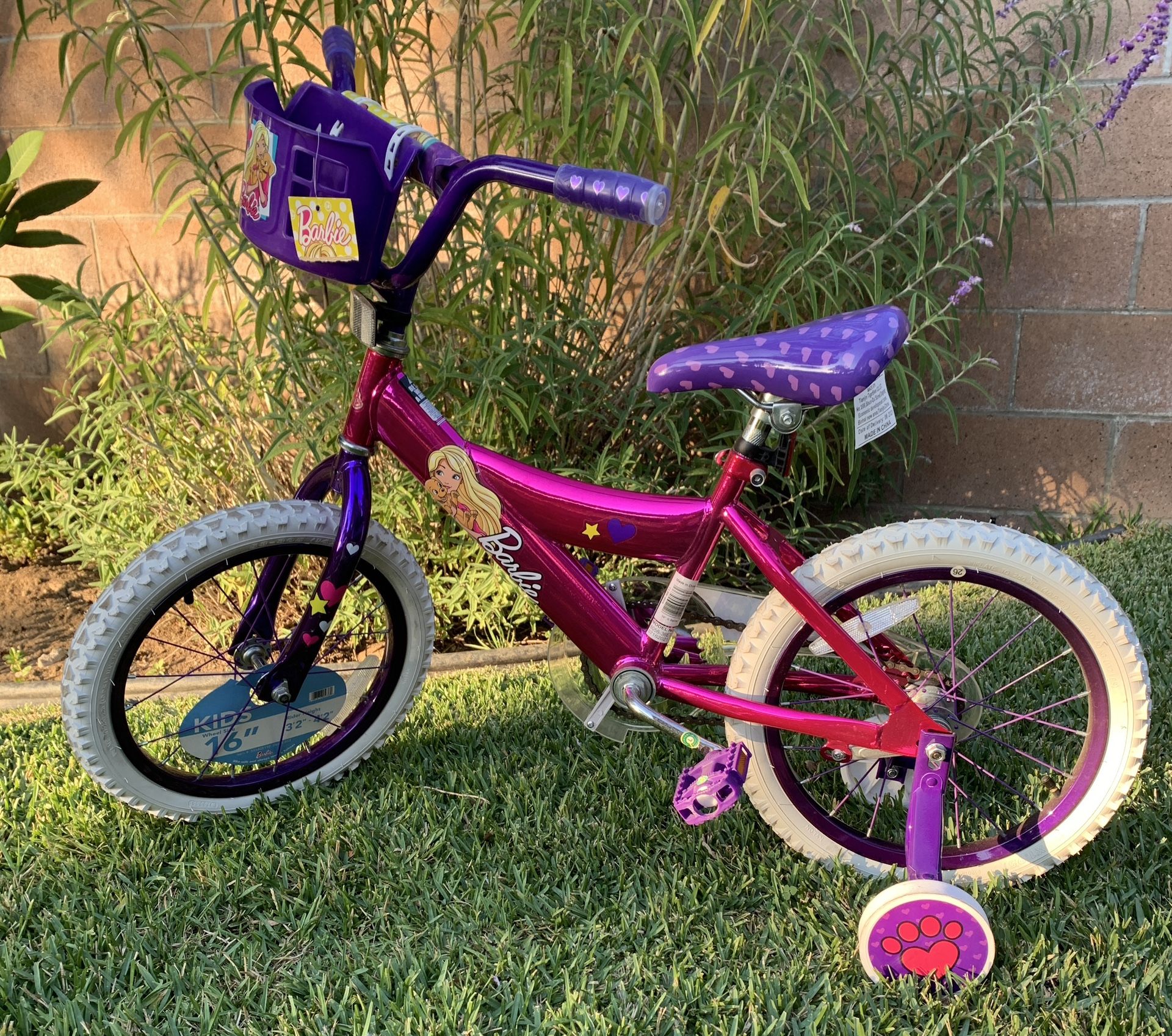 BARBIE BIKE FOR KIDS NEW WITH TAGS 
