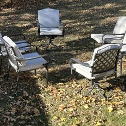 Patio chairs!