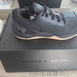 TYR CXT-2 Female Trainer