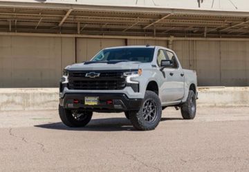 ReadyLift 2” SST Lift Kit Available GM 1500 AT4/Trail Boss 4wd 25-26
