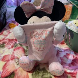 Minnie Mouse Peekaboo