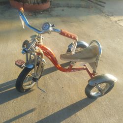 Schwinn Lil Sting-ray Tricycle 