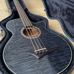 Dean Performer Plus 4 String Acoustic Bass