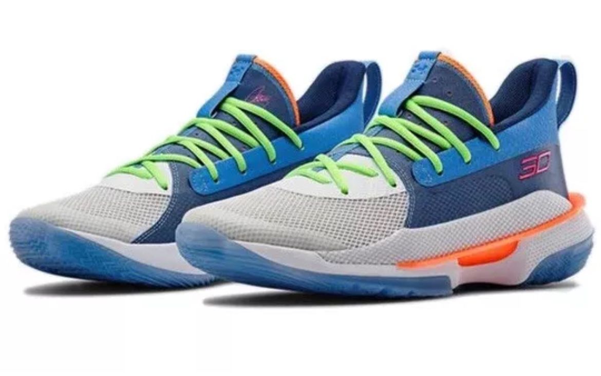 Size 11 Under Armour Curry Super Soaker