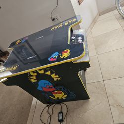 Pac-Man Arcade Game Bar Type Fontana Area 