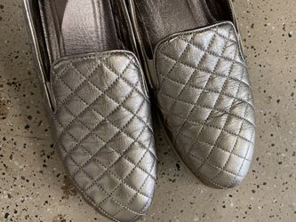 Johnson Murphy leather metallic finish women flat shoes