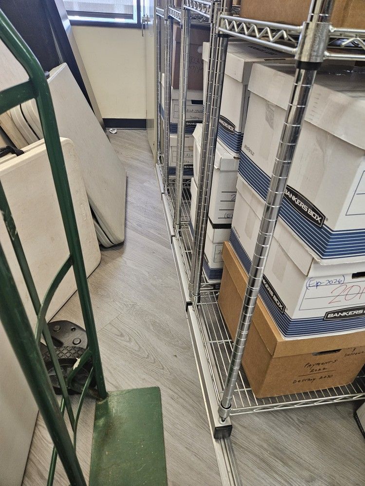 Shelving Floor Rails And Wheels