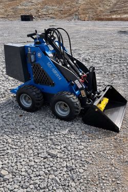 Mini Compact Skid Loader