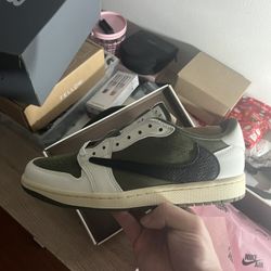 Nike Air Jordan 1 Low Travis Scotts Medium Olive