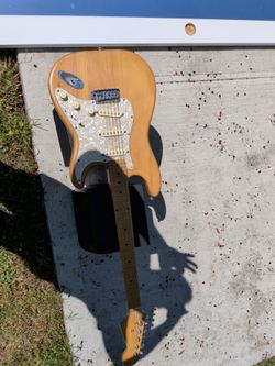 Free guitar
