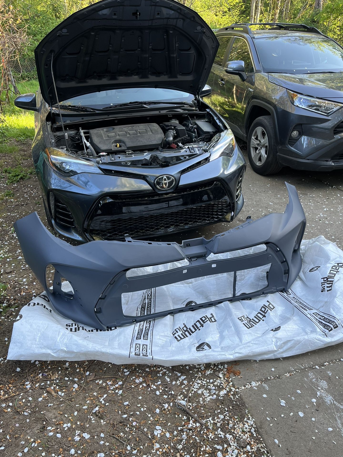 2019 Toyota Corolla Bumper Cover