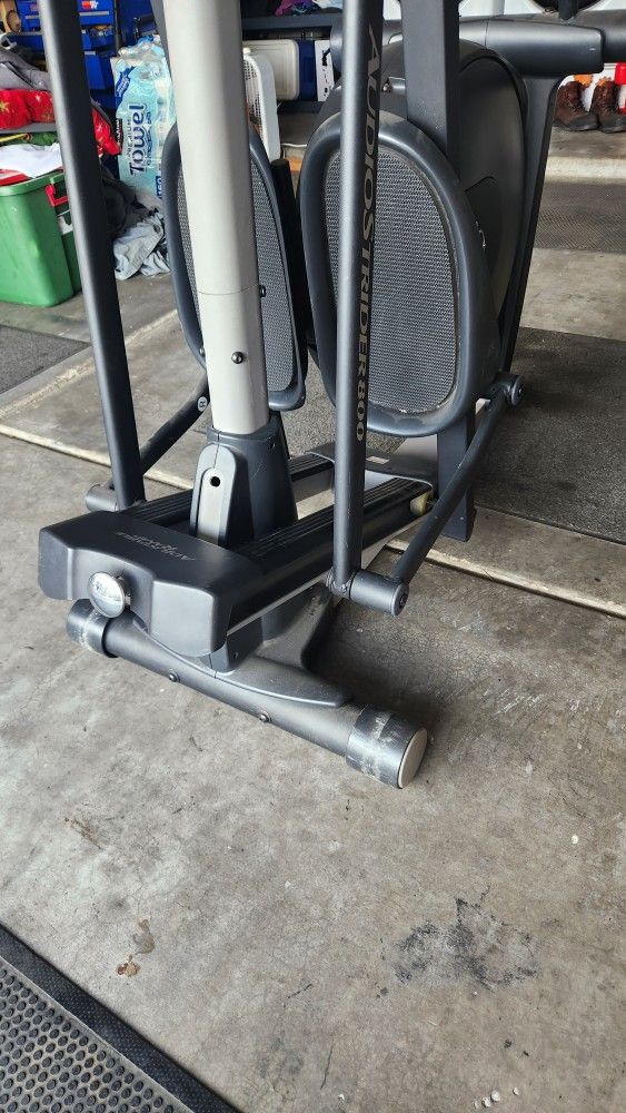 Nordictrack audio strider 800 Elliptical