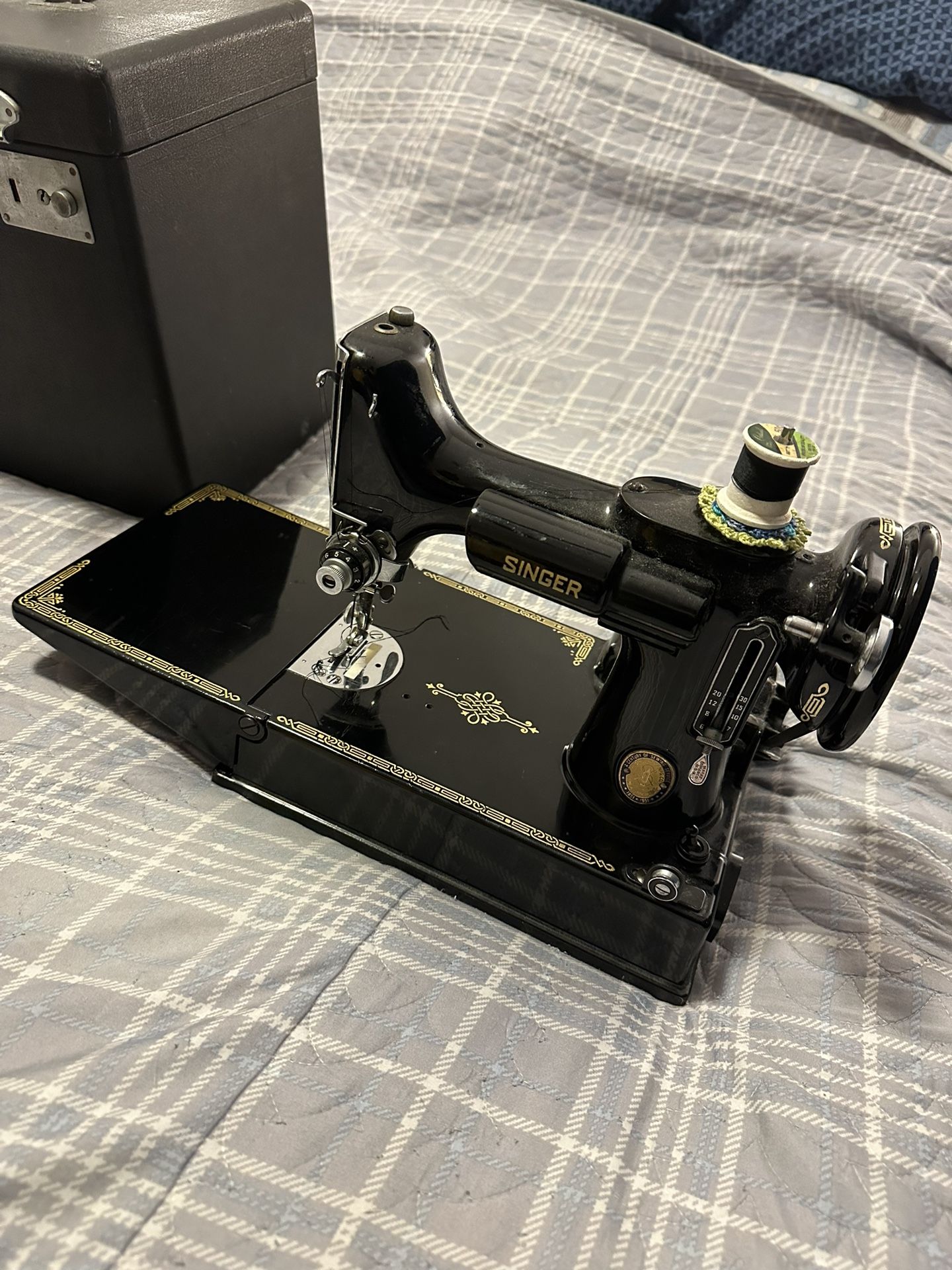 Singer Featherweight 1950 Centennial