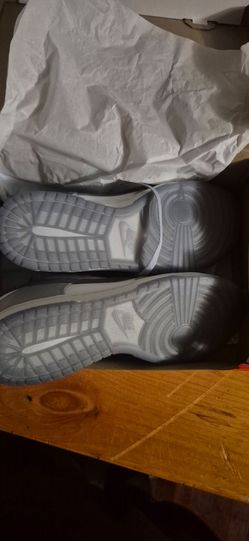 Nike dunkGray and White