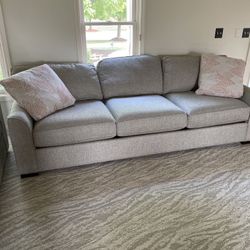 Beautiful couches/ sofa