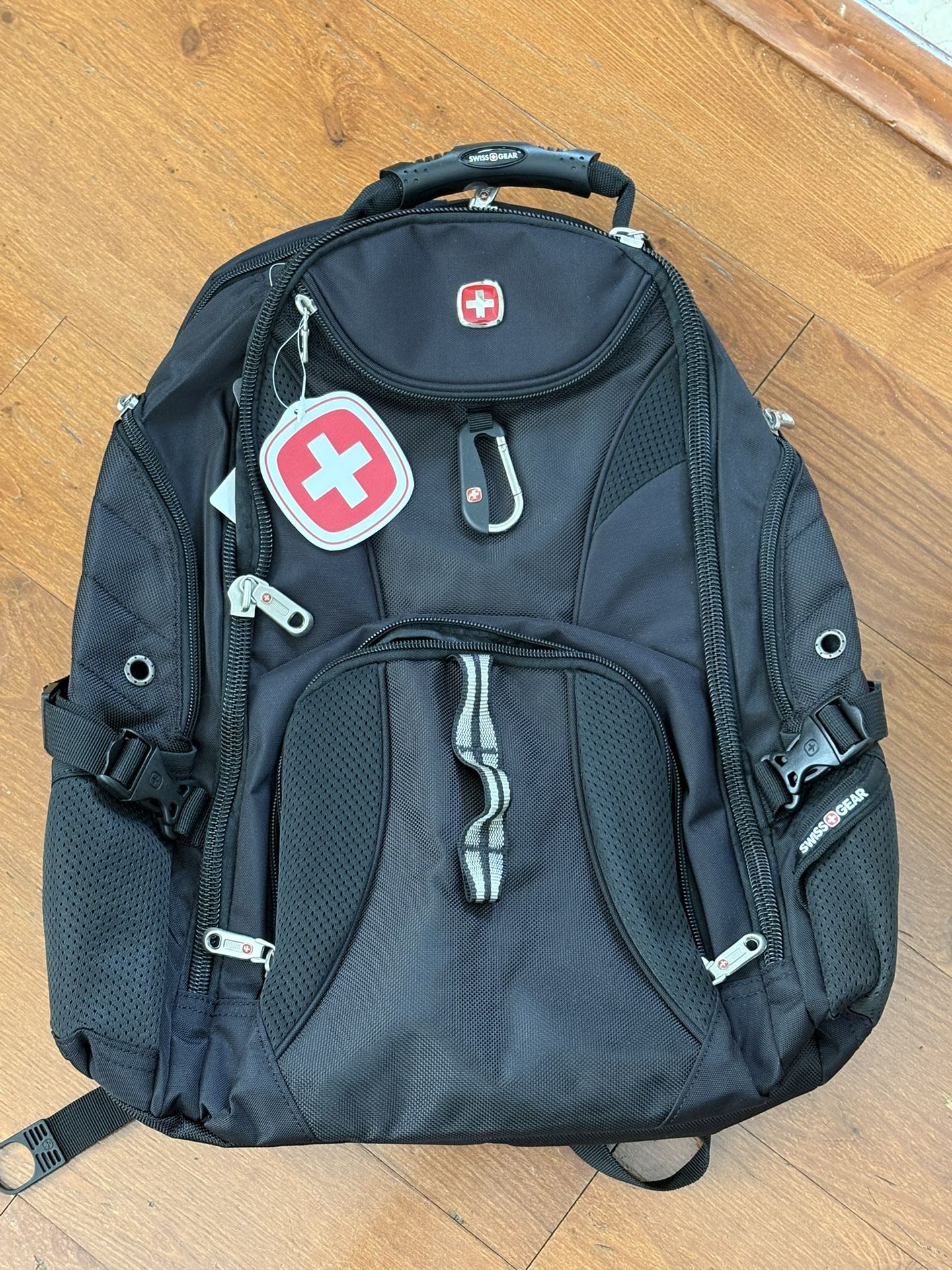 SWISSGEAR 1900 Black Series ScanSmart Laptop Backpack