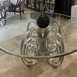 Round Dining Table  AMAZING HIGH END