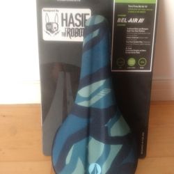 SDG Bel Air Camo Seat 