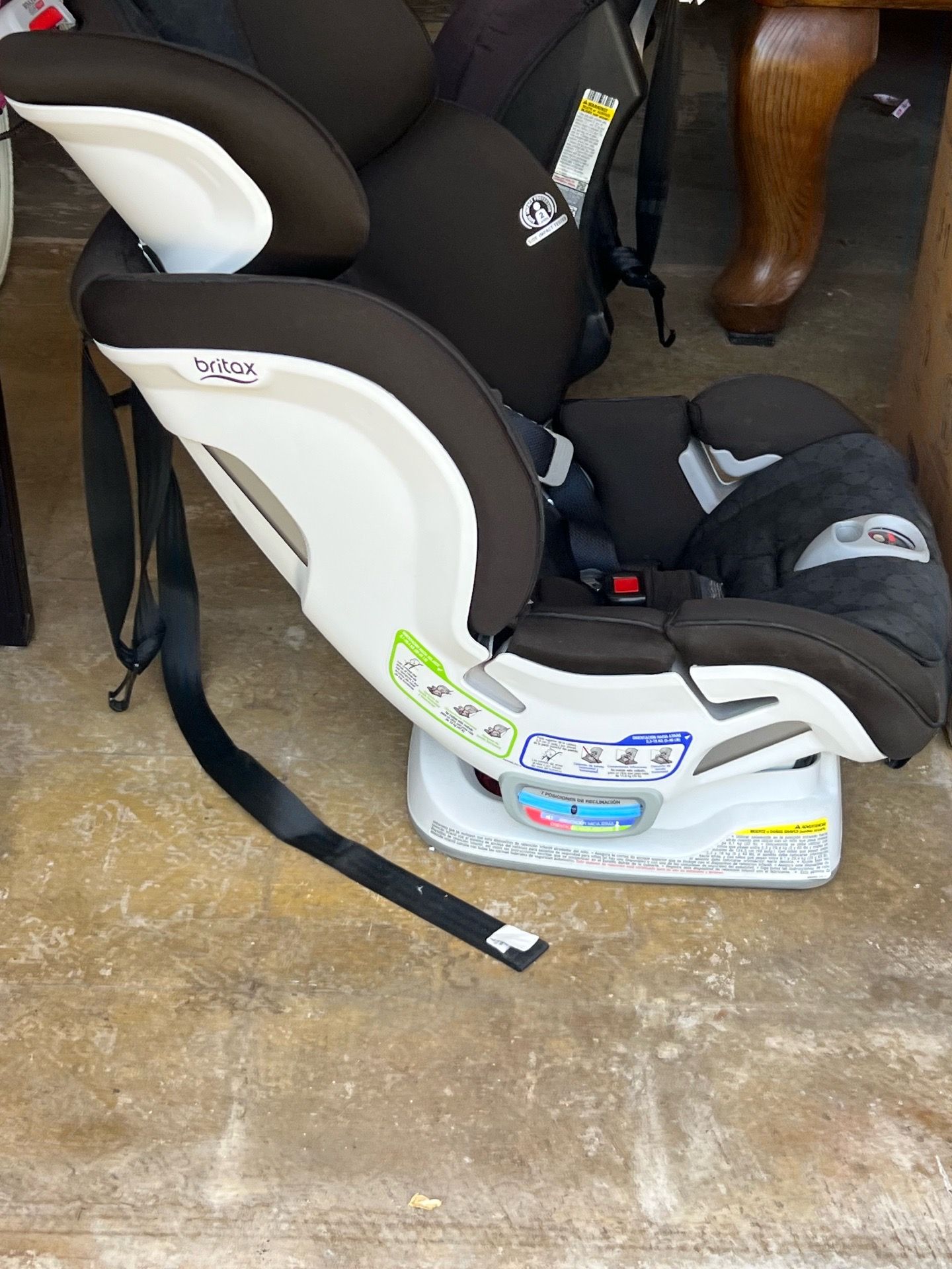the uppababy Minu V3 Stroller Dillan (Stone Blue) Color:Malva XIZZI Oversized Patio Umbrella wheel suspension ensures smooth z miami