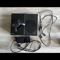 Xbox one  works perfectly  $120 OBO 
