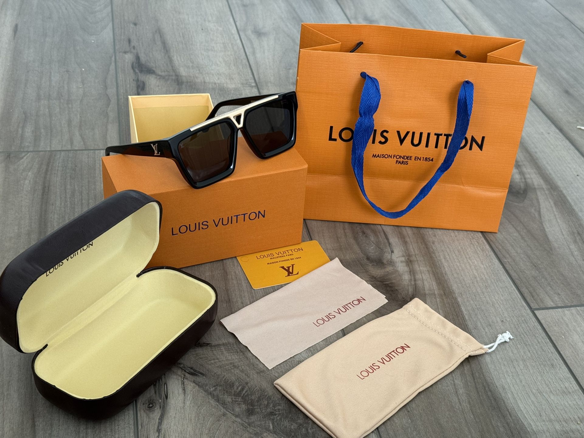 Louis Vuitton 1.1 Evidence Sunglasses