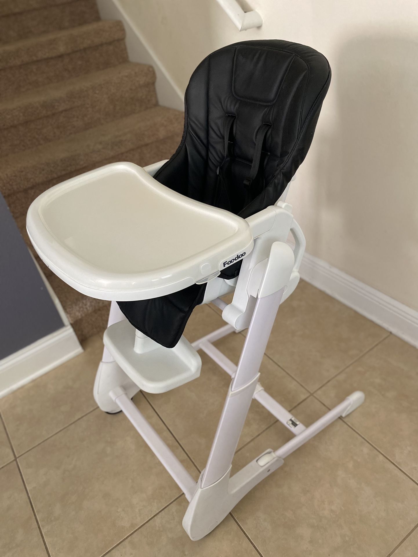 Joovy Foodoo High Chair