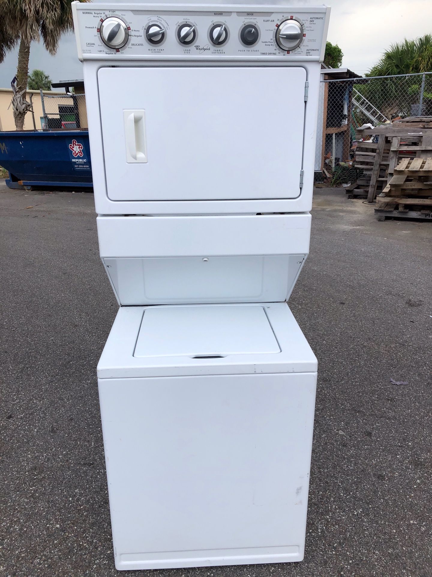 Whirlpool stackable washer dryer