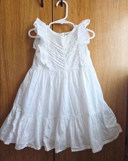 Size 4T Girls White Tiered Ruffle Dress