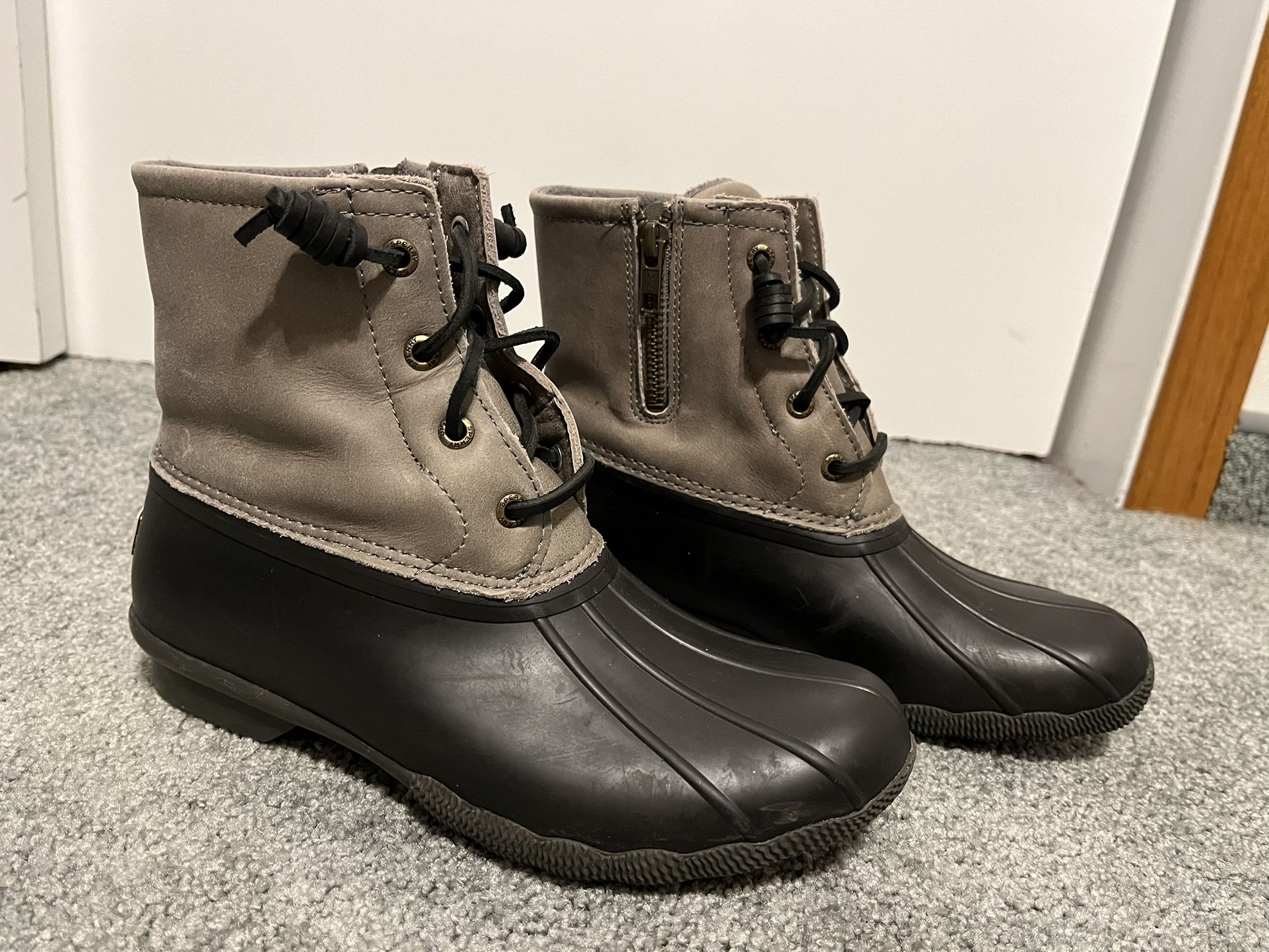 Sperry Duck Boots-size 7 1/2