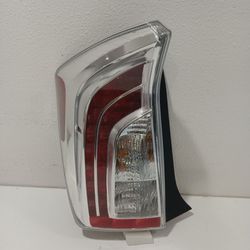 2012 2015 TOYOTA PRIUS LEFT SIDE LED TAIL LIGHT 