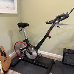 Like-new Keiser M3i indoor exercise bike