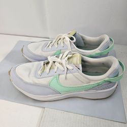 ​💥 Nike Waffle Debut - Mens Size 12 (White/Mint/Light Blue) 💥