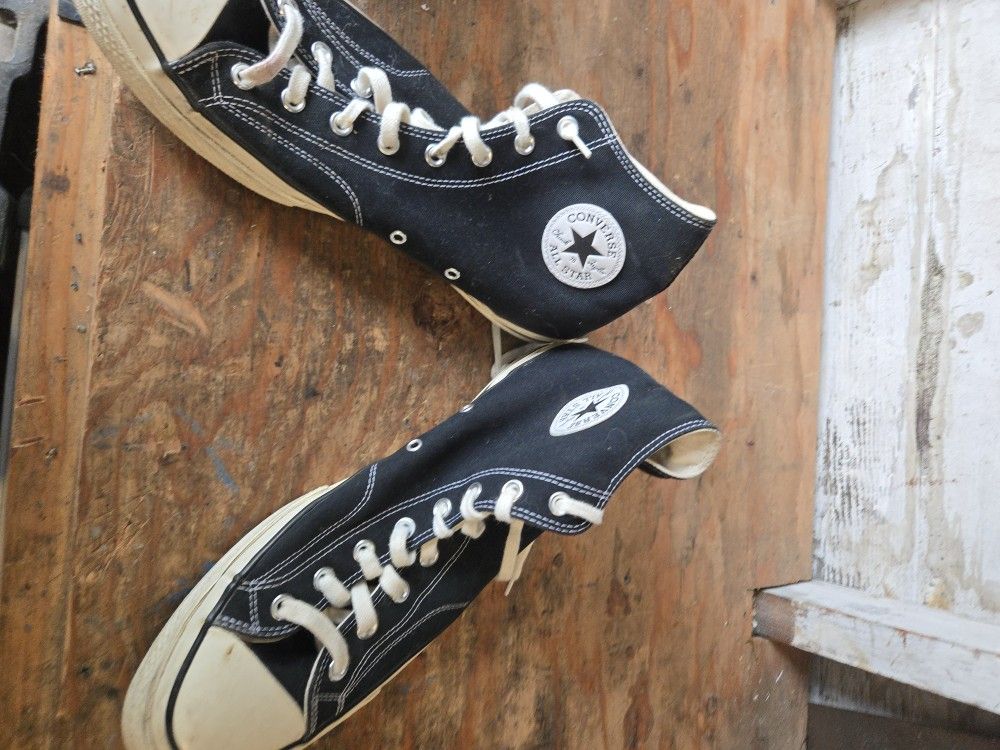 Converse Chuck Taylors Size 13 Hardly Used $10