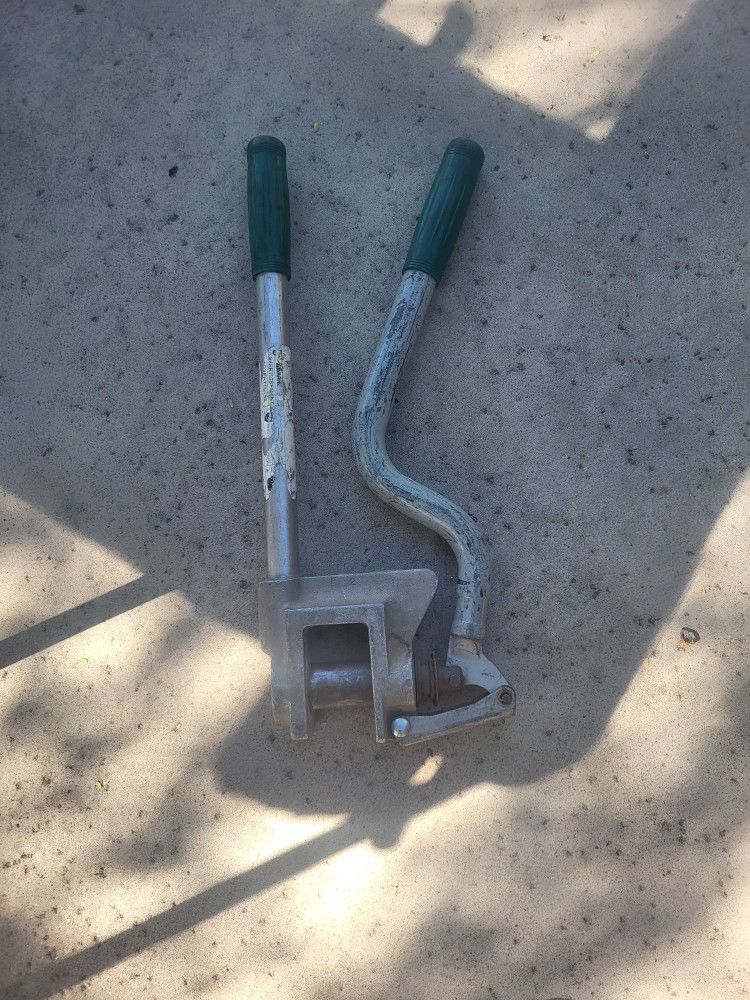 GREENLEE STUD PUNCH