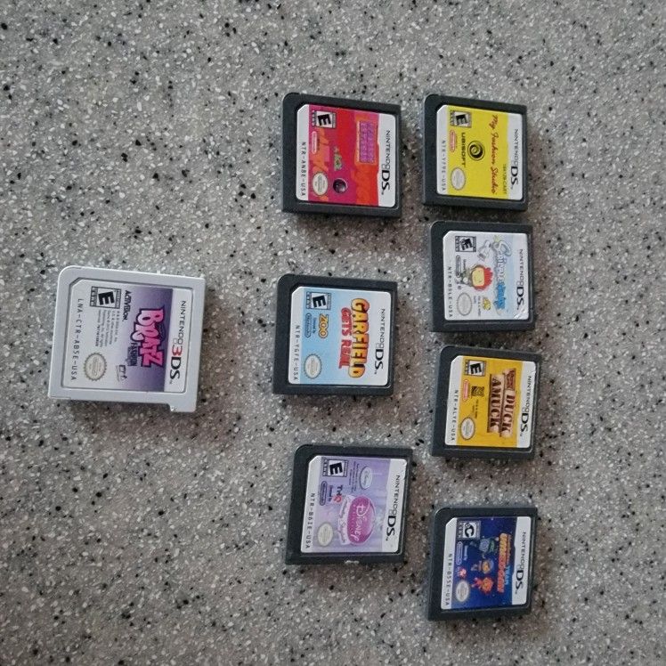 7 Nintendo DS Games. Selling As A Grouping Only